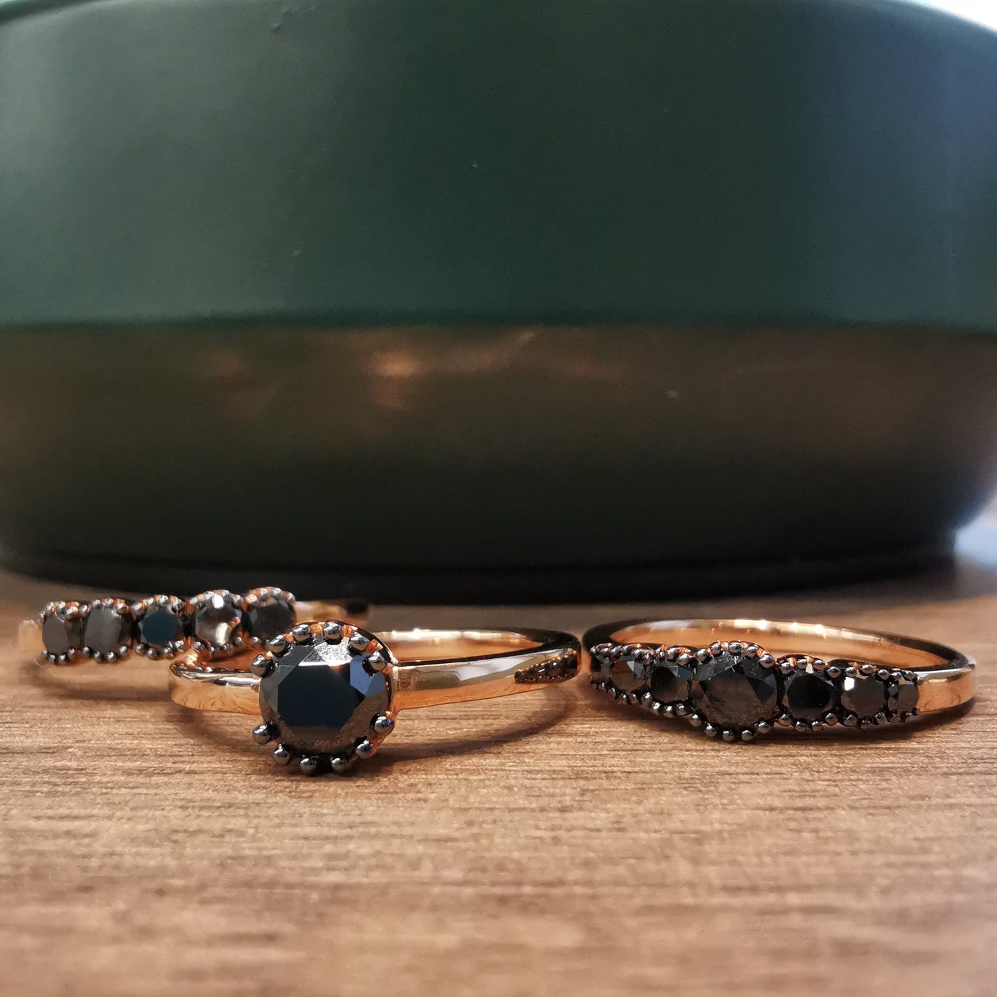 Noir Solitaire