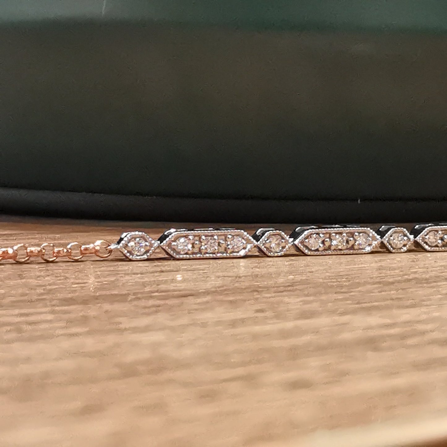 Deco Tight Bracelet