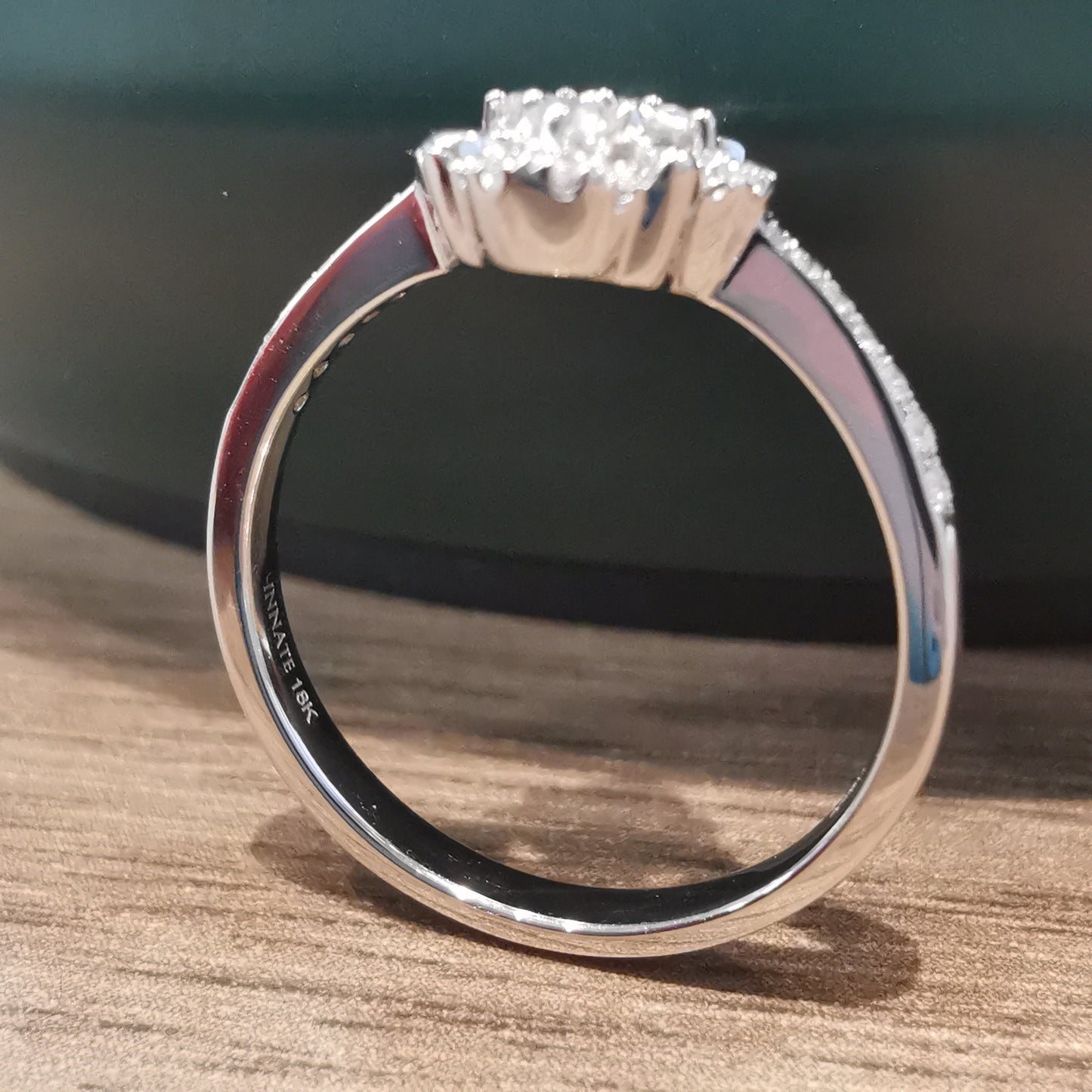 Romantic Clover White