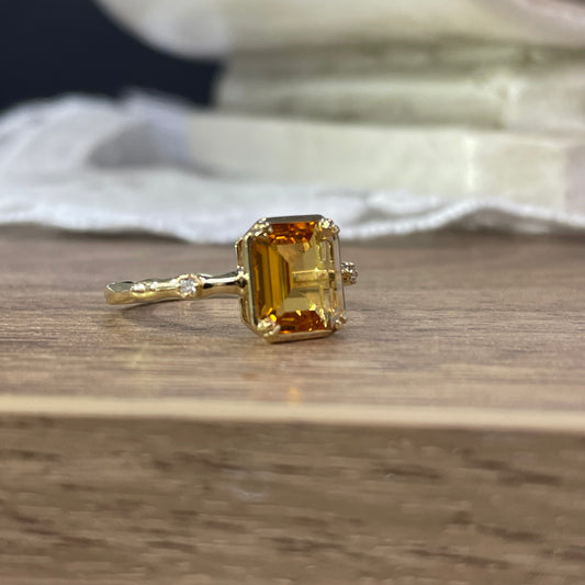 Deco Quest Citrine